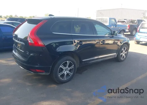 2014 Volvo Xc60 T6 R-Design z USA, uszkodzony, nr VIN YV4902DZ6E2522216